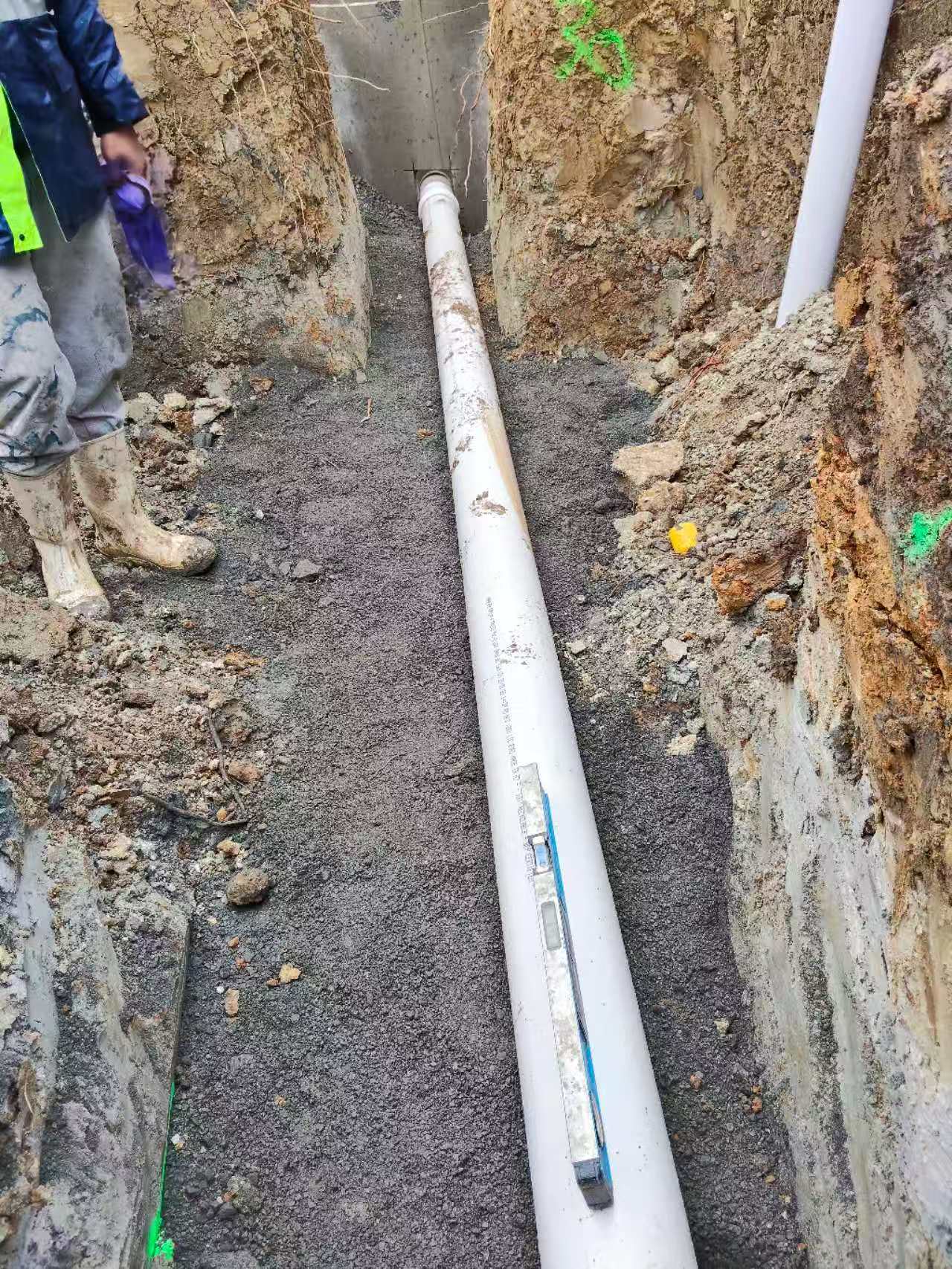Drainage pipe installation at Bradbury Road Development