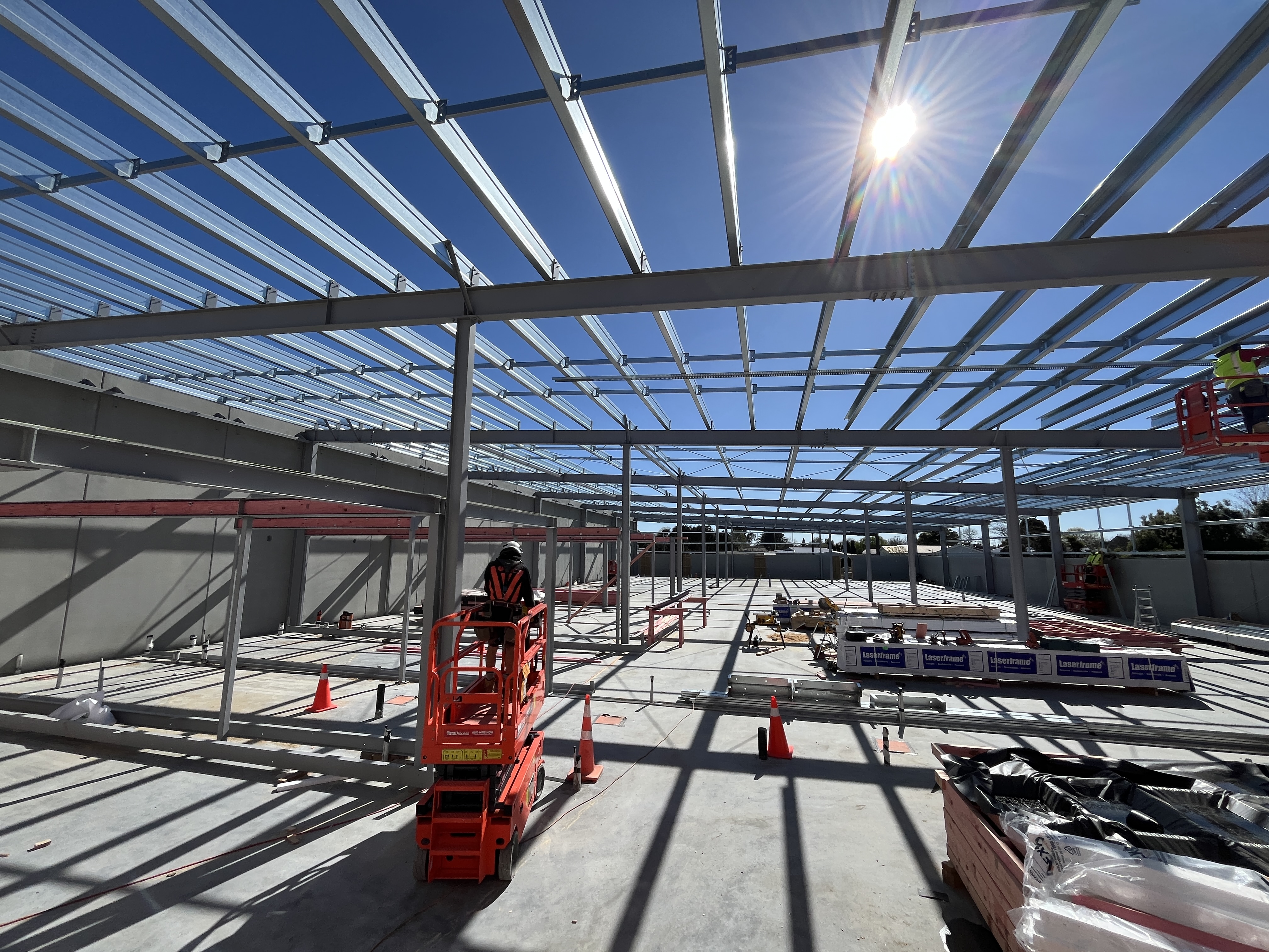 Supermarket construction progress at Welmart Supermarket